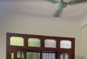 Cho thuê nhà ngõ 117 Thái Hà ở hộ gia đình kết hợp kinh doanh online, 45m, 4 tầng, MT 4m,18 Triệu